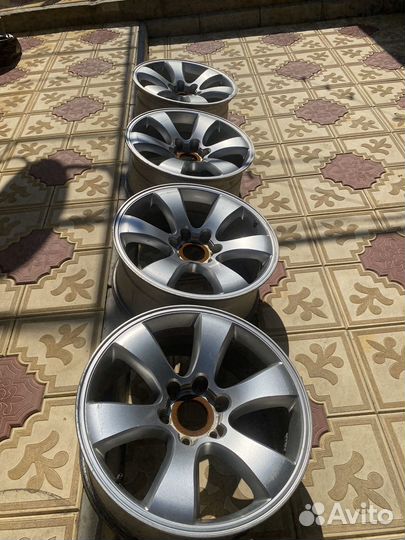 Диски на Toyota land cruiser prado 150