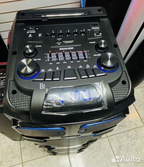 Колонка jblотдыхает 1500w 12000mAh