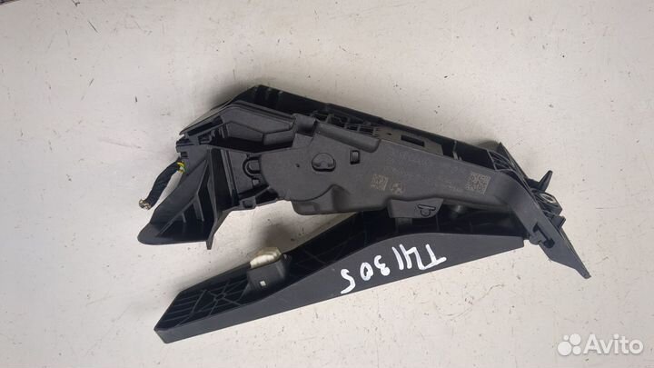 Педаль газа BMW 3 G20, G21 2018, 2021