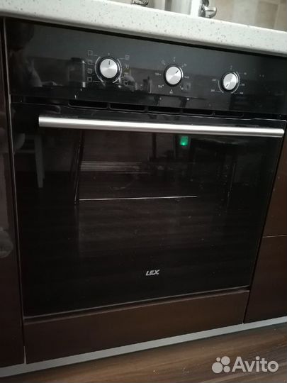 Духовой шкаф