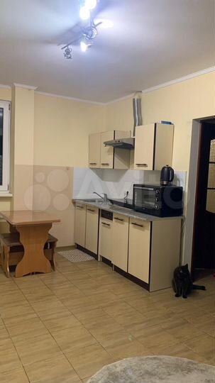 2-к. квартира, 45 м², 4/14 эт.