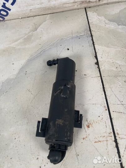 Омыватель фар правый Audi A4 B8 2010