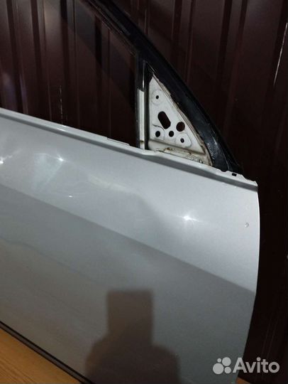 Дверь передняя правая nissan тиана j31