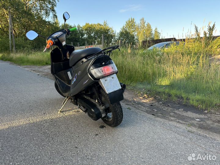 Yamaha Jog artistic