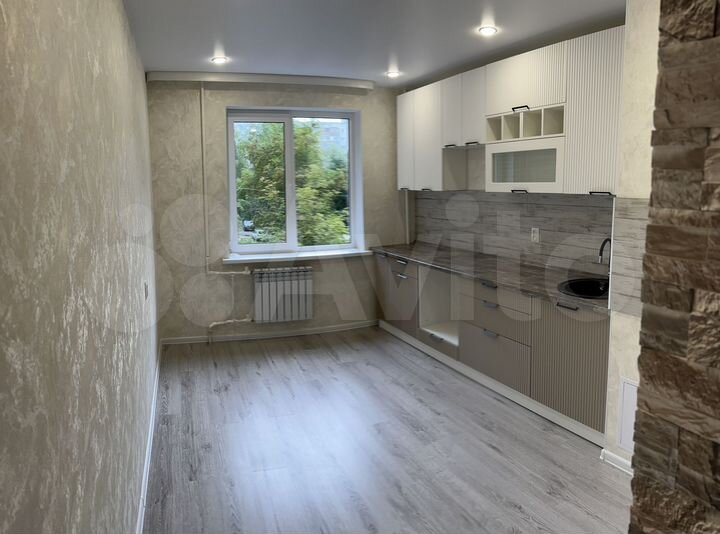 3-к. квартира, 64 м², 3/9 эт.