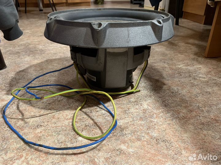 Динамик JBL 30 см