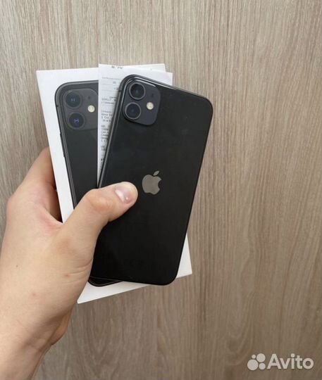 iPhone 11, 128 ГБ