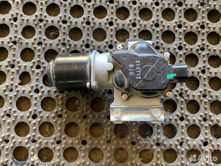 Мотор дворников Mitsubishi L200 V рестайлинг 4N15