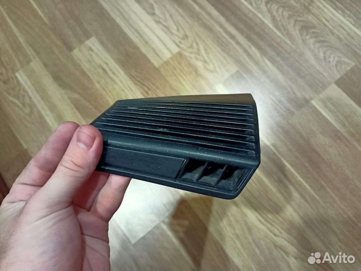 Верхний дефлектор гольф 2/ пассат б3