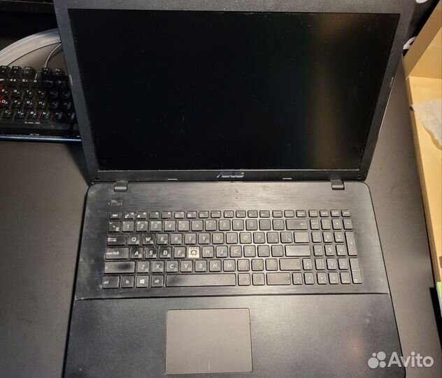 Ноутбук Asus x 751 lb