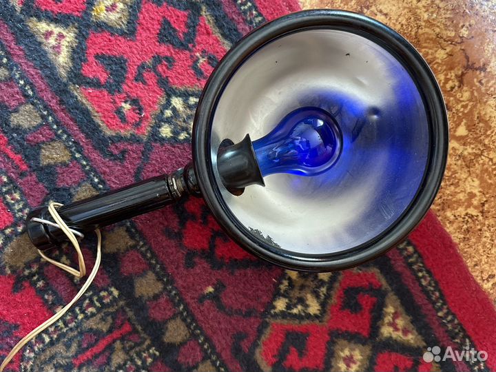 Синяя лампа для прогревания