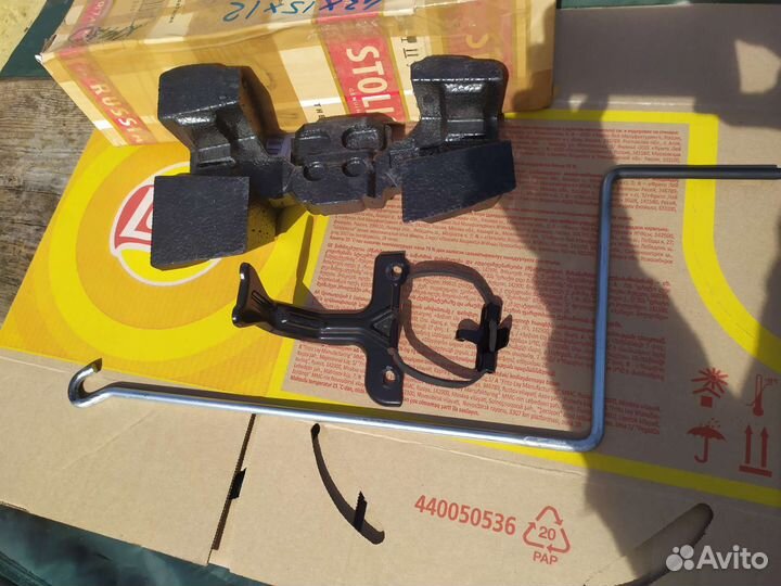 Пенопласт домкрата в багажник Тойота Камри