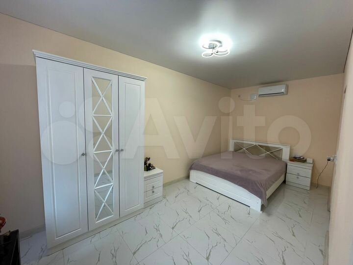 Гостиница, 400 м²