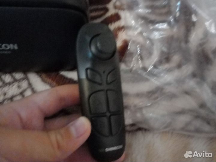 Продаю, VR маску shinecon