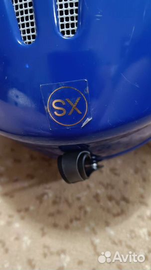 Горнолыжный шлем