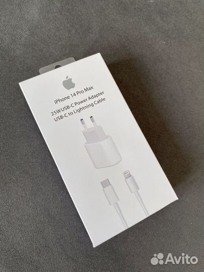 Зарядное устройство для телефона iPhone
