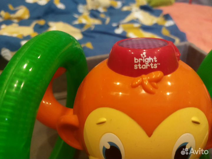 Игрушка Обезьянка на кольцах Bright Starts