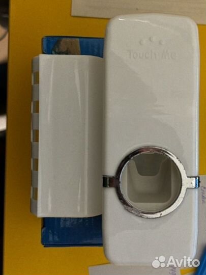 Диспенсер для зубной пасты механический