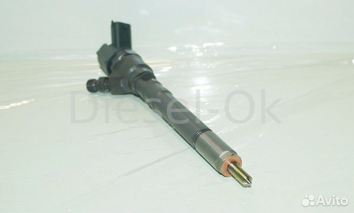 Форсунка топливная D4EA 33800-27900 KIA sorento