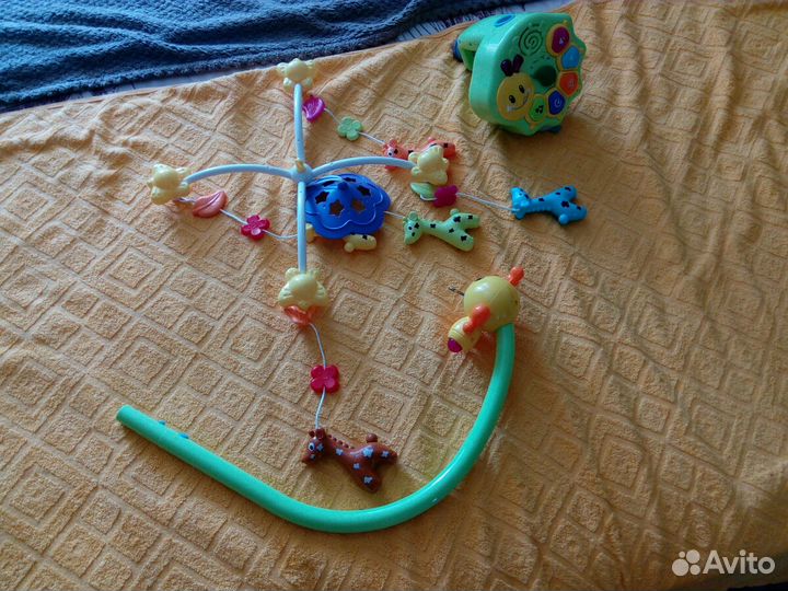 Мобиль. Музыкальная карусель