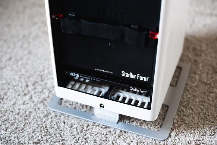 Очиститель воздуха Viktor Stadler Form