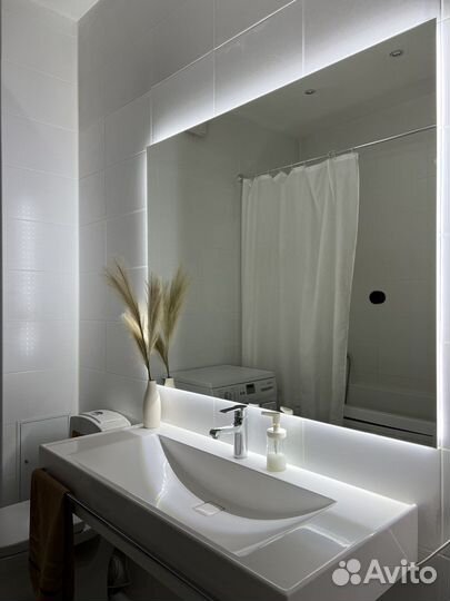 Зеркало с подсветкой (парящее)