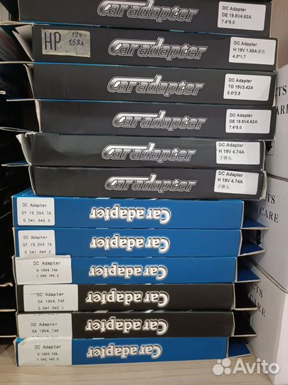 Автомобильный зарядник для ноутбука