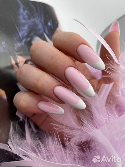Маникюр с покрытием гель-лак