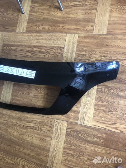 Дефлектор капота