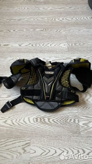 Нагрудник хоккейный bauer юниор