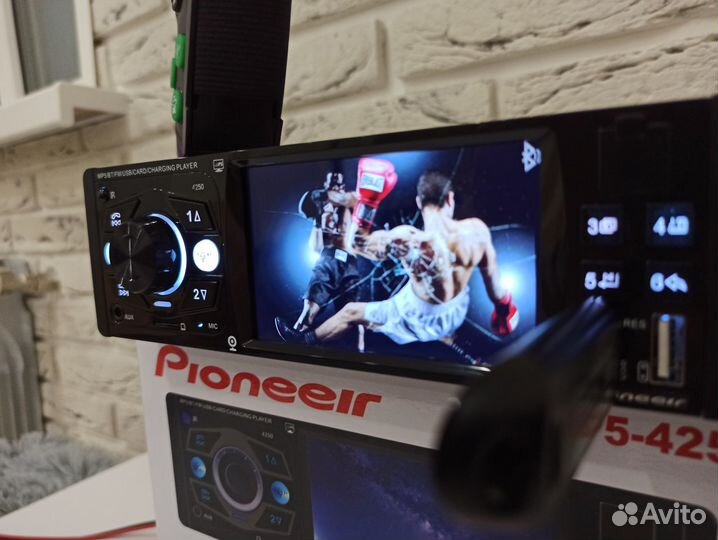 Магнитола Pioneer 4052 Экран+блютус