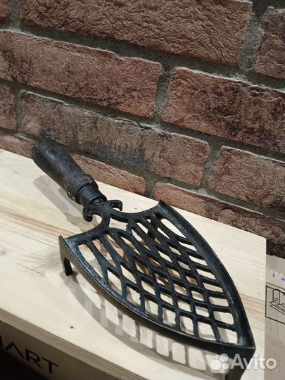 Подставка для утюга старинная бронза