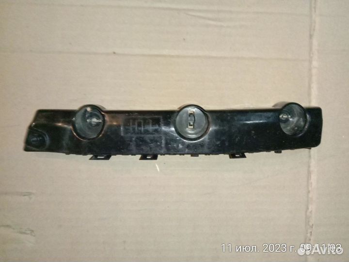 Кронштейн бампера переднего Nissan X-Trail левый