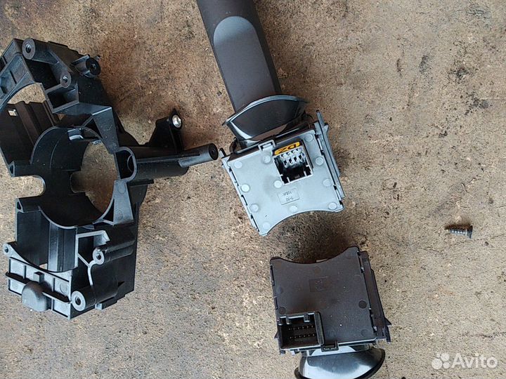 Переключатели Opel Zafira C