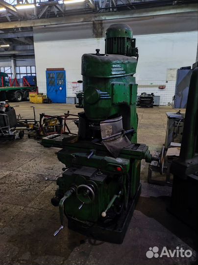 Вертикально-фрезрный 6В Р