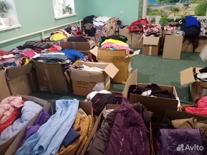 Вещи женские, мужские, детские