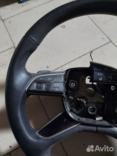 Руль Audi Q7 4M