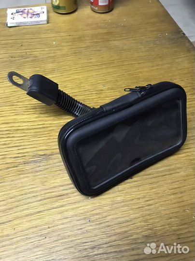 Держатель для телефона на руль