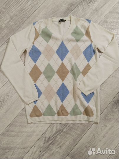 Пуловер женский