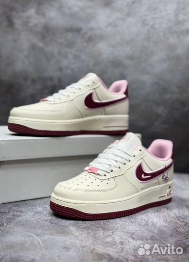 Женские Кроссовки Nike Air Force 1
