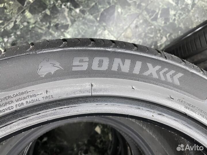 Sonix L-Zeal 56 255/45 R20 105W