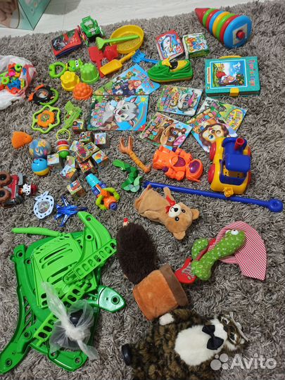 Развивающие игрушки пакетом