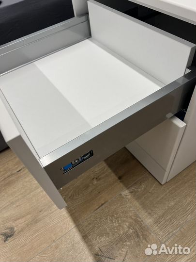 Тумба прикроватная 2 шт