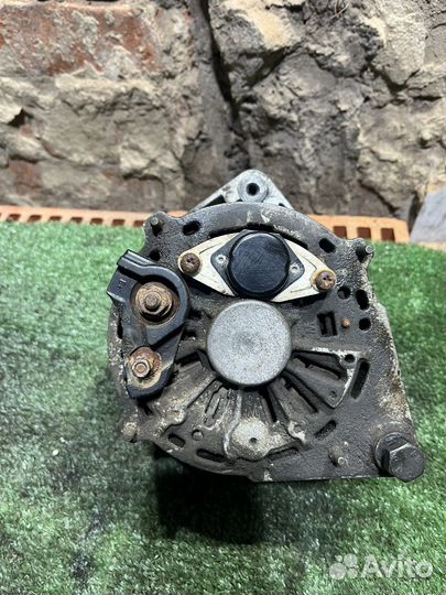 Генератор на Ауди 100 С4 2.3 AaR