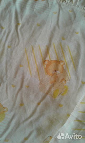 Бортики для кроватки.Пакет дет.вещей. Цена за всё