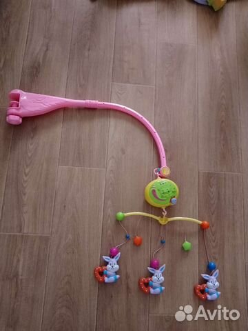 Мобилка на кроватку