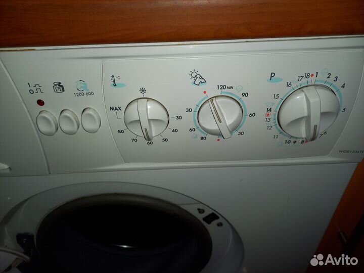 Стиральная машина Индезит 5кг с сушкой