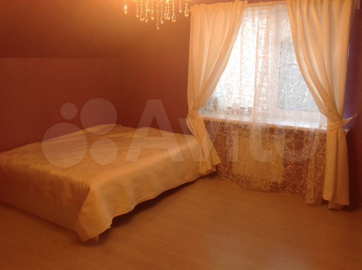 Коттедж 250 м² на участке 30 сот.