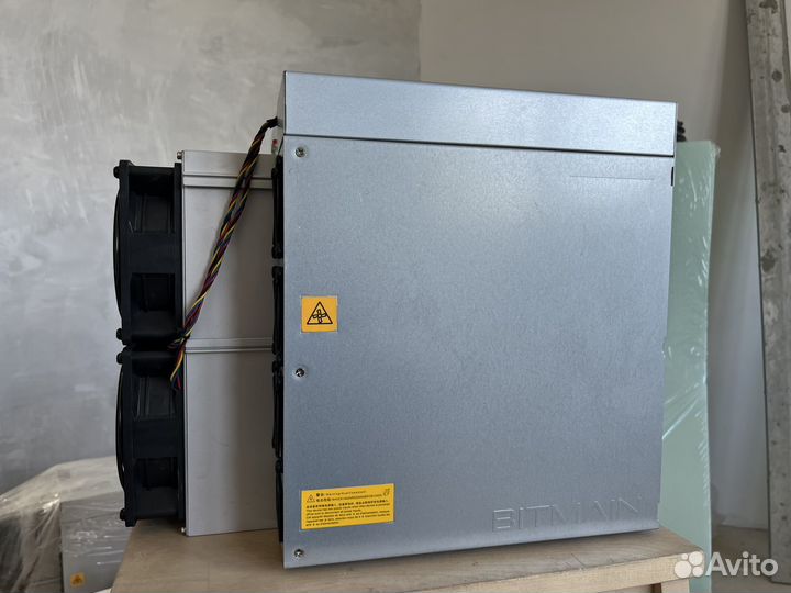 Antminer s19 126 чипов 90th, t17 42th