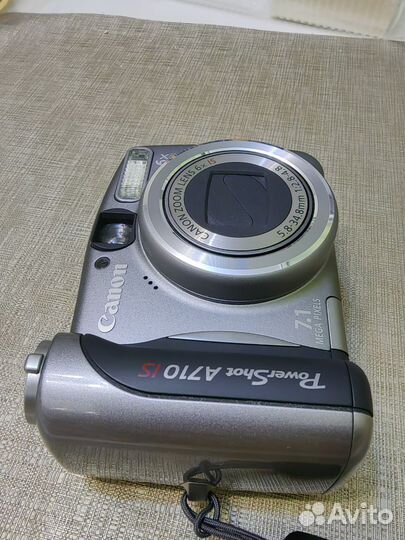Компактный фотоаппарат Canon PowerShot A710 IS